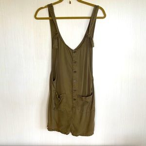 urban outfitters romper